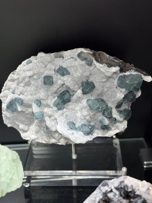 Crystal mineral